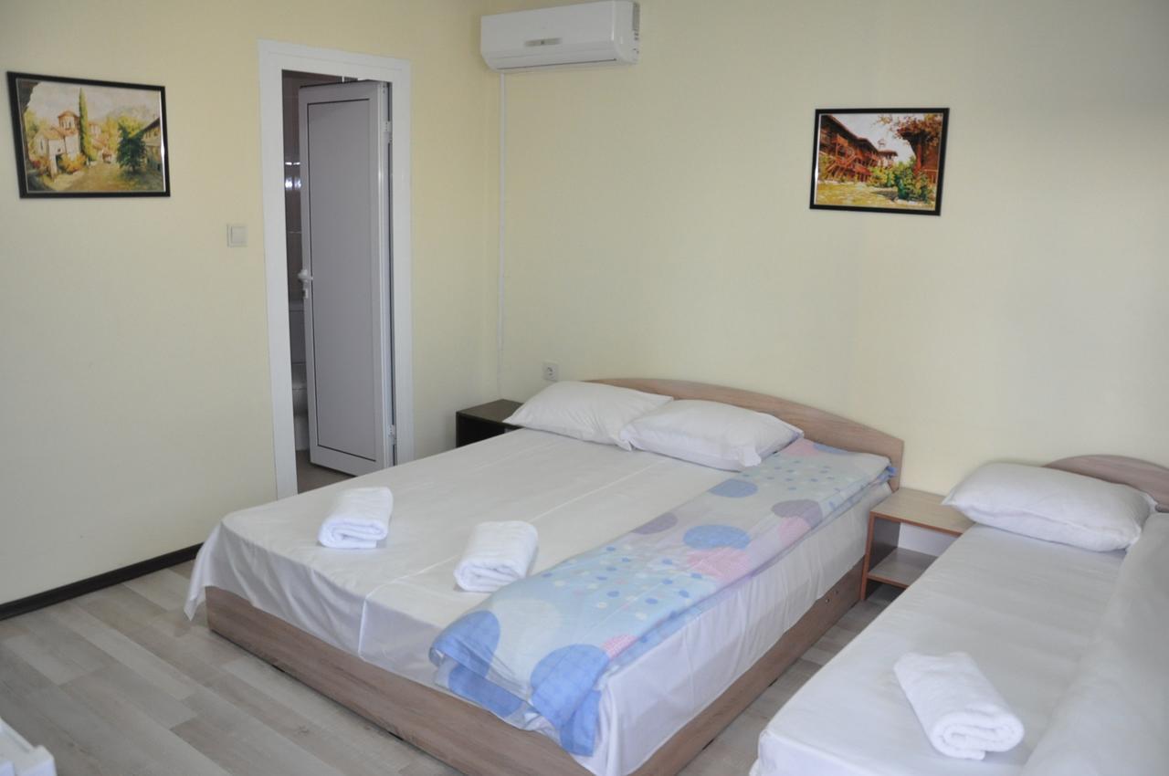 Guest Rooms Simona Opanets Dış mekan fotoğraf